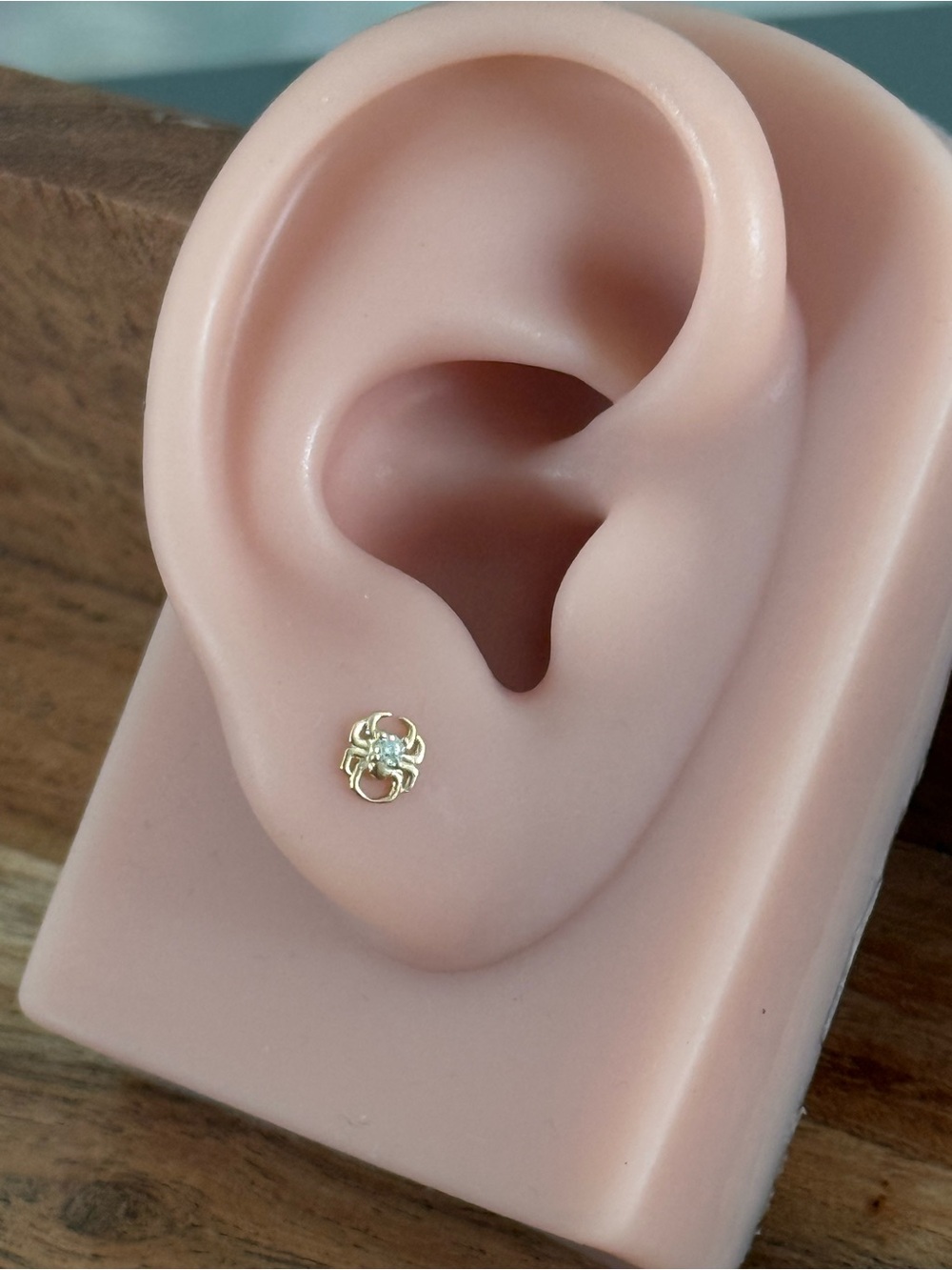 The Curated Lobe Solid 14K Gold White Crystal Spider Earring